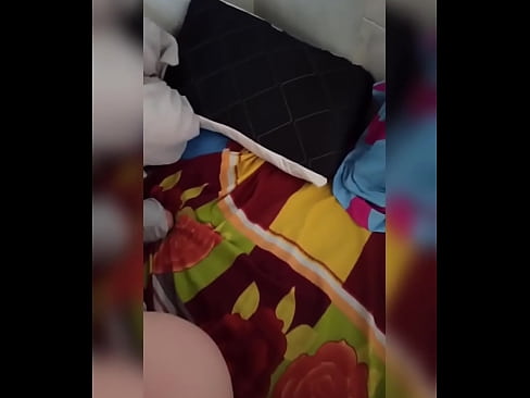❤️ מיין צימערמאן בלײַבט אליין אין שטוב ווייל איר מאן גייט אויף וואקאציע און איך נעם די געלעגנהייט איר צו פאקן און אנפילן איר טאָכעס מיט מילך ️❌ סלוץ ביי אונדז yi.xxxner.ru ❌❤